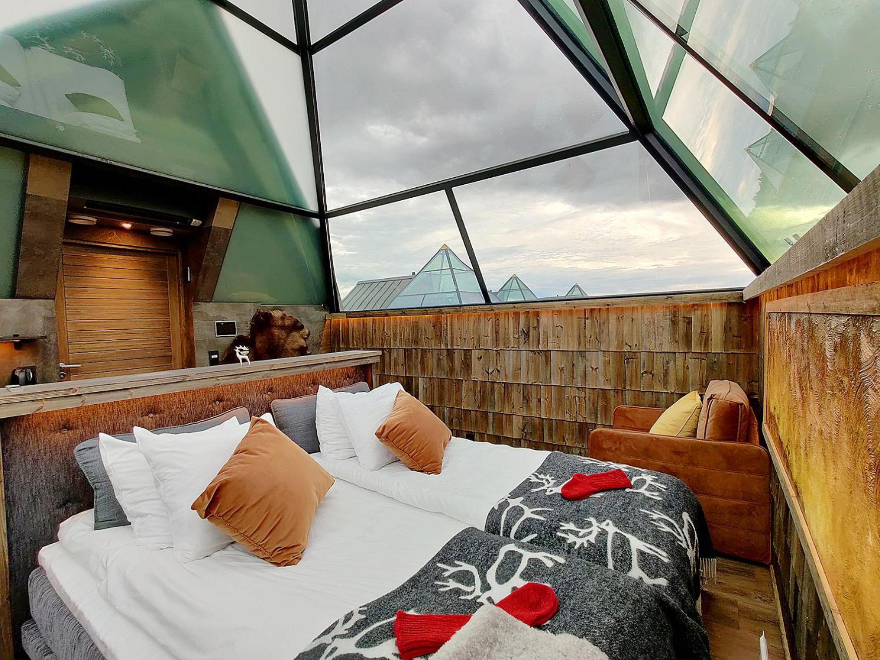 Aurora Pyramid Glass Igloos Köngäs 外观 照片